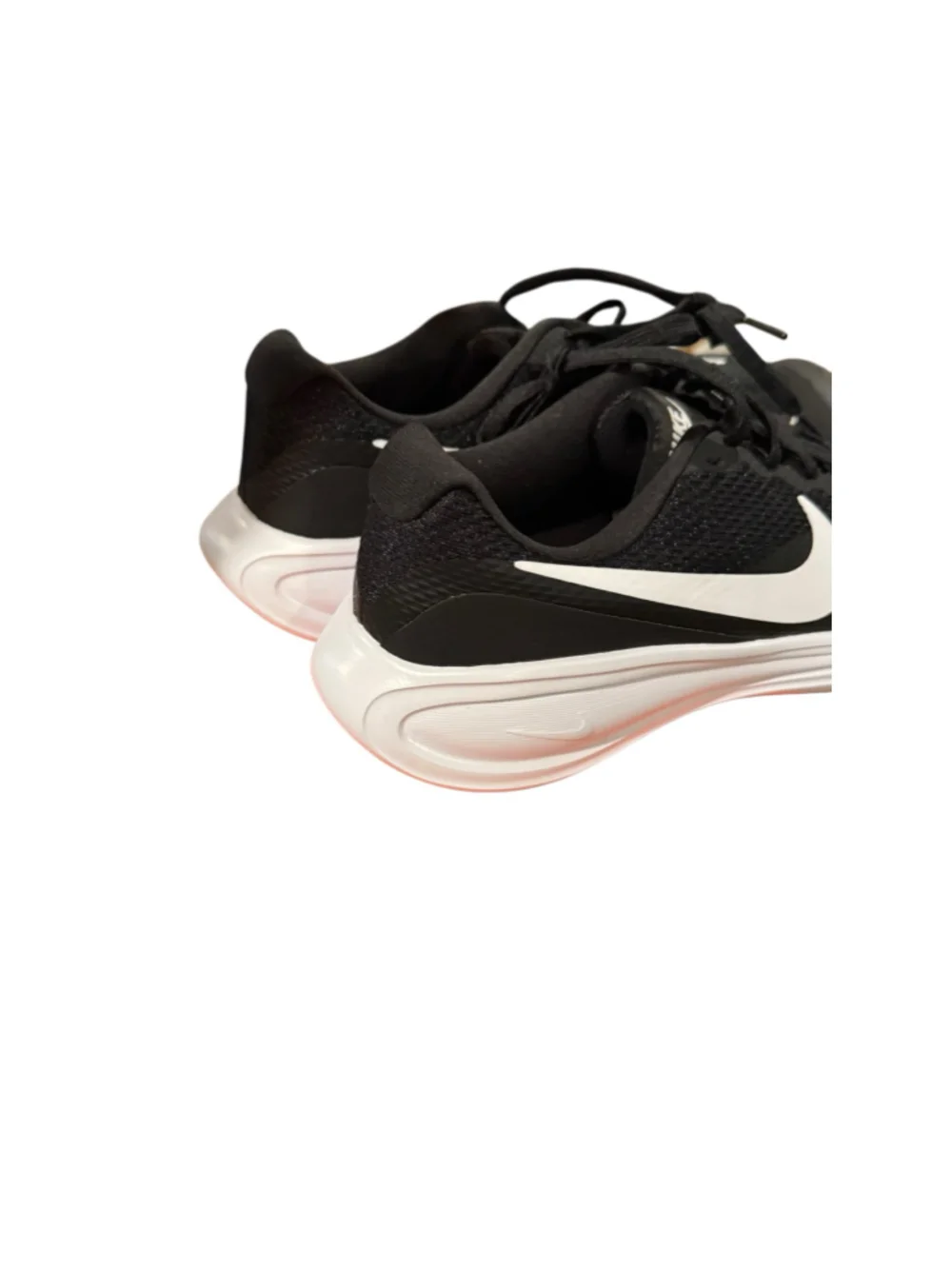 Women's Nike Revolution 8 Sneakers Black White Size 8
